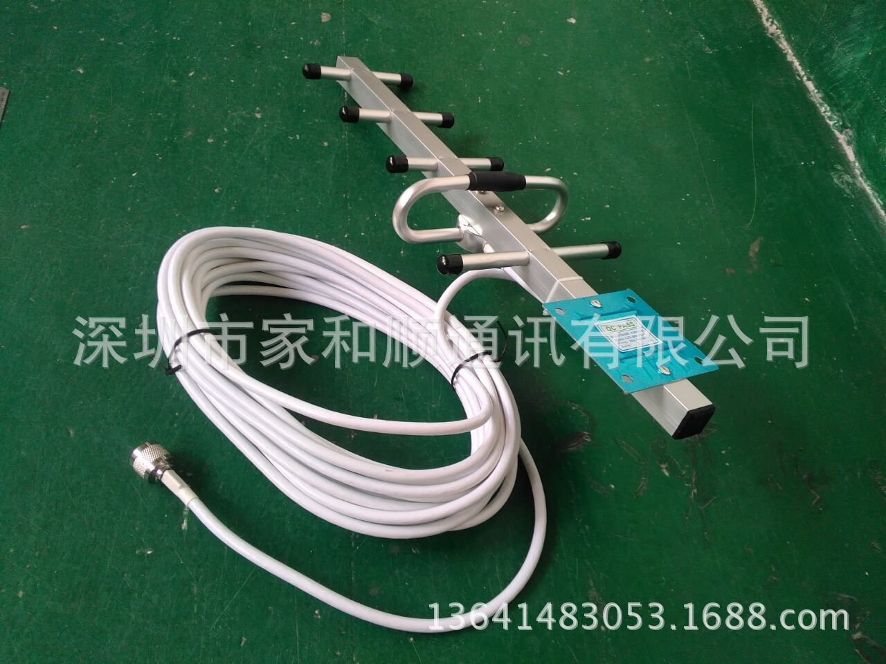 厂家供应 八木天线 5单元 170mm*400mm  800--2500频率电视天线