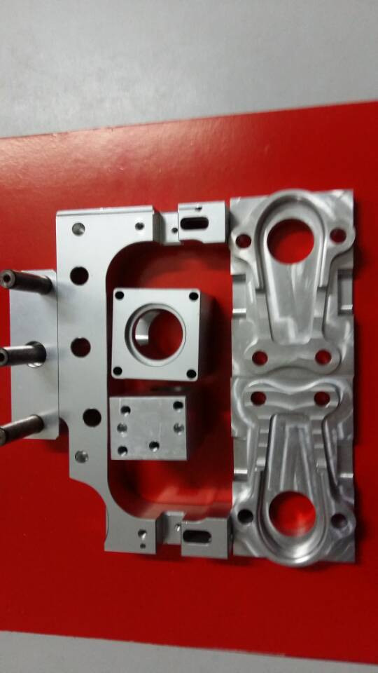 铣削加工 铣床加工 精密铣削加工 加工中心对外加工