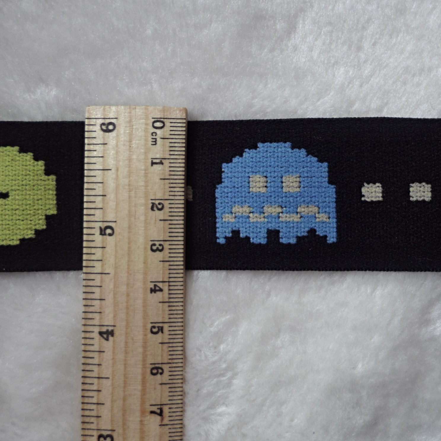 The production is suitable for clothing, underwear waist elastic band, elastic band, color and size can be customized