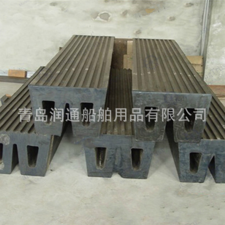 High-Performance-Marine-Dock-W