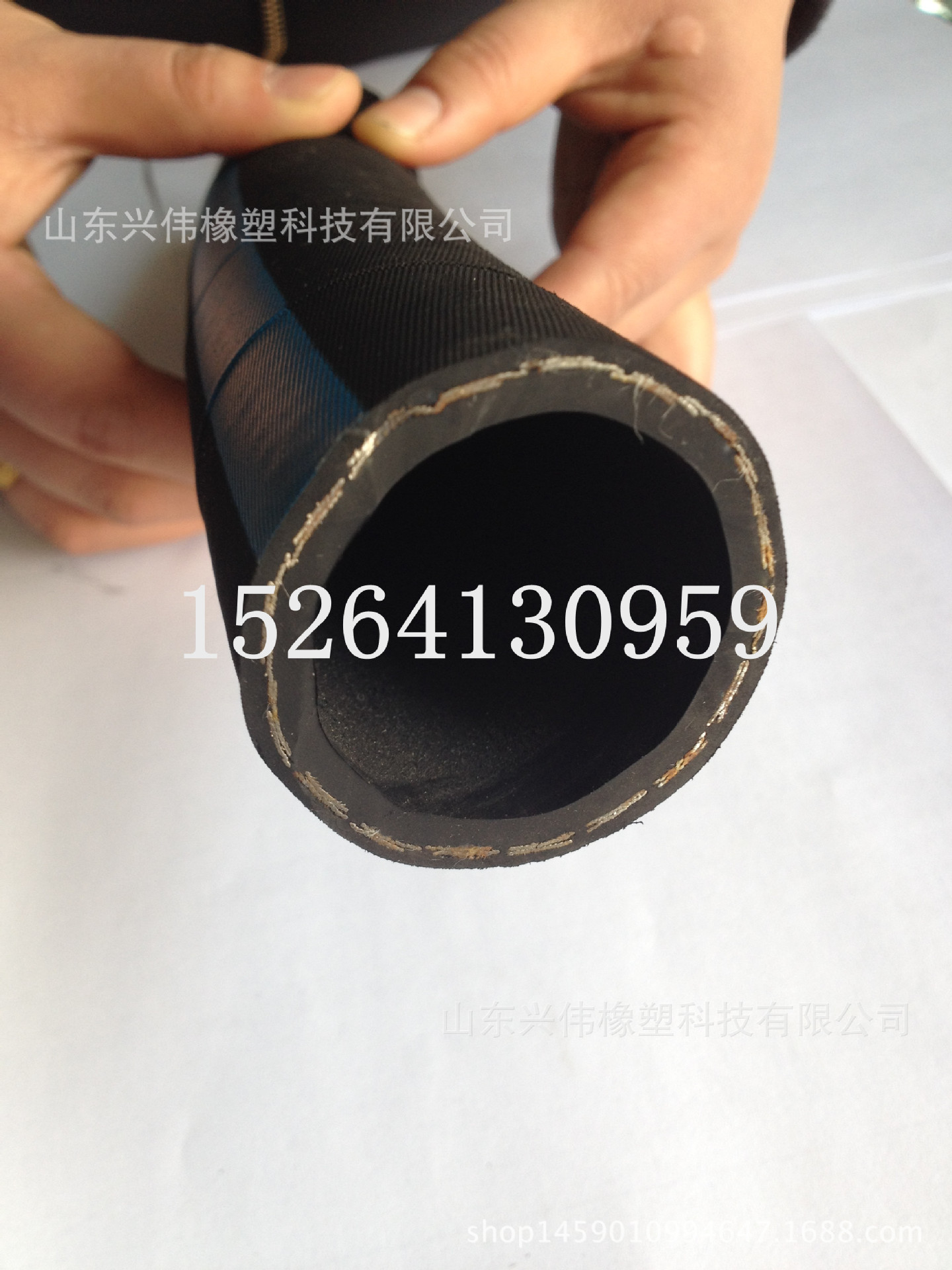 山东兴伟钢丝编织高压耐油胶管 高温编织丁腈橡胶耐油胶管