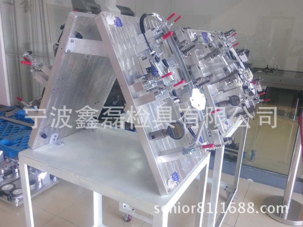 宁波鑫磊 内饰件、排气管装饰件检具、各类精密零部件检具供应商