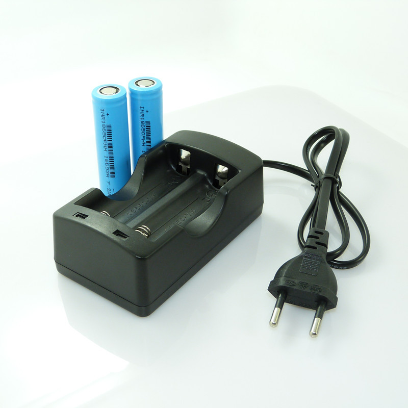 快充18650充电器 水平仪手电筒头灯电池充电器 纸盒丝印跨境出口