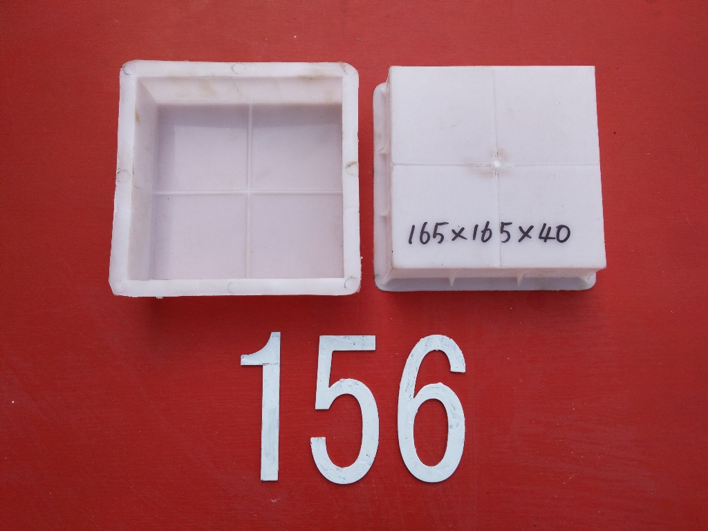 厂家供应新型彩砖地面砖塑料模具欢迎来电话详谈