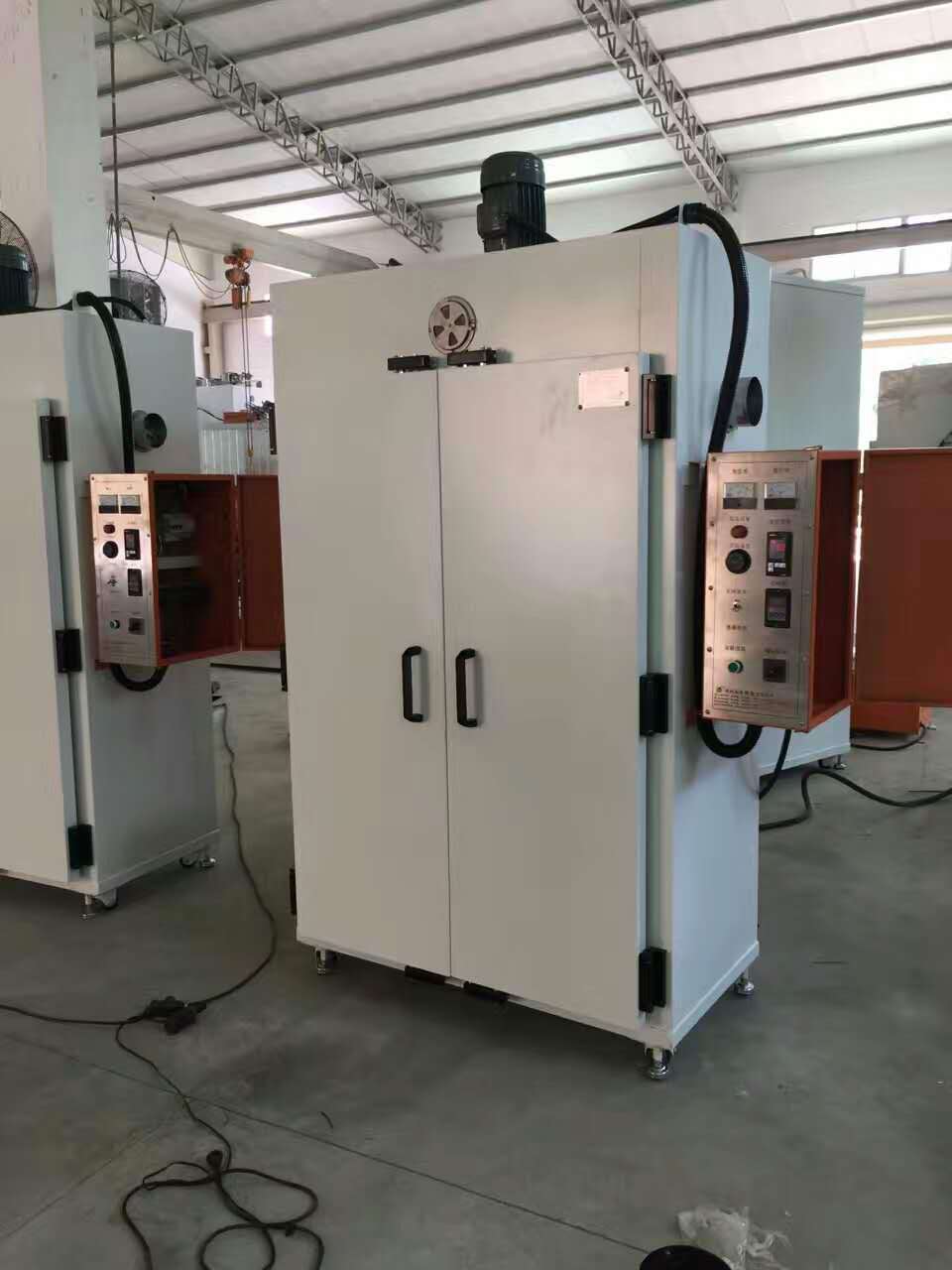 工业烤箱恒温精密烘箱喷油烤箱裕林烤箱海鲜烘箱铜灯串烤箱