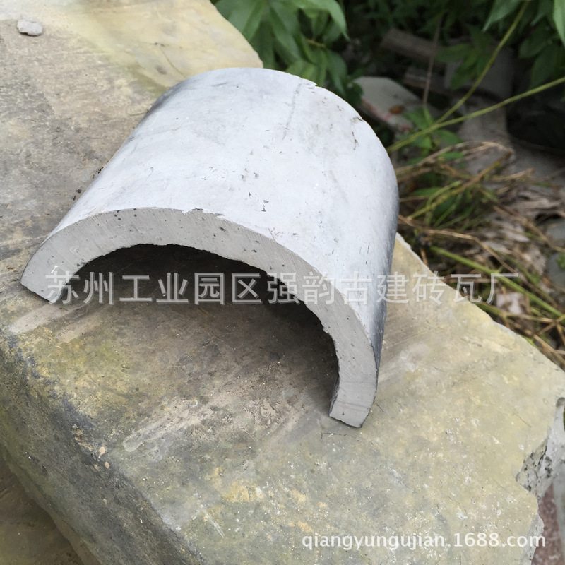 仿古筒瓦 半筒瓦 景观装饰瓦 青瓦筒瓦 屋面筒瓦 复古花瓦筒瓦