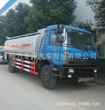 十年卖家优价供应东风153运油车 油罐车 oil tank truck