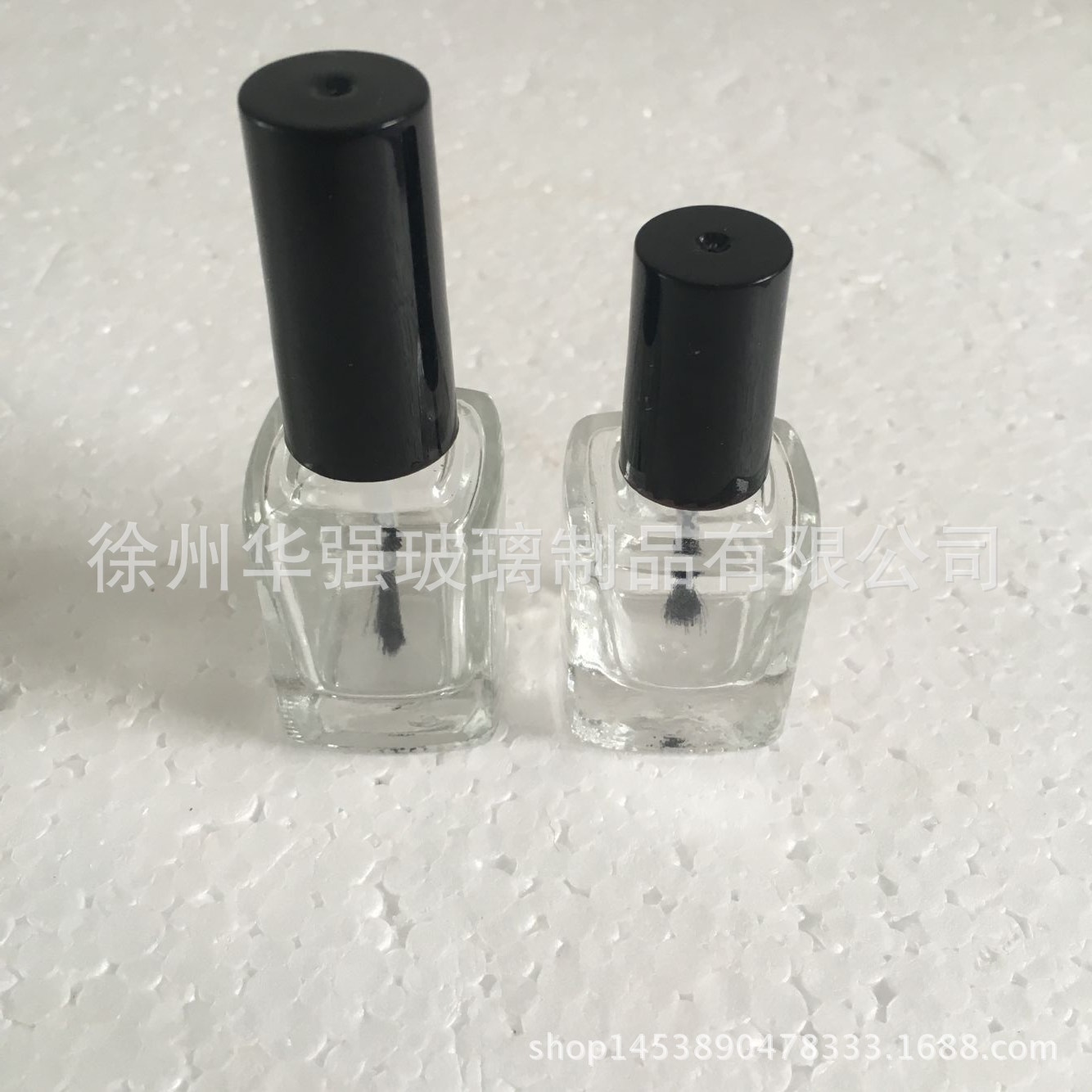 批发供应7ML高品质小玻璃瓶指甲油瓶含盖 可来图样定做