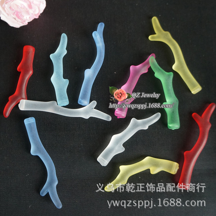 Factory direct sales of frosted hanging hole leaf beads DIY accessory materials, colorful branch dragon horn shaped loose beads 35mm detail image 4