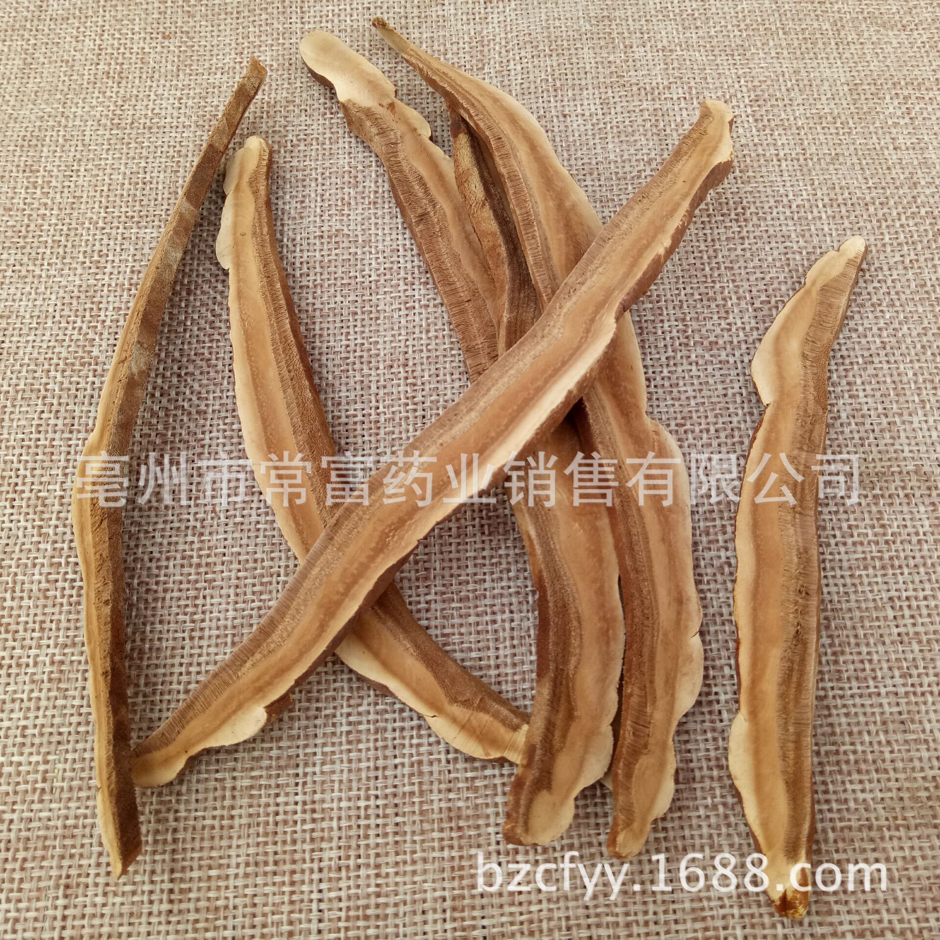 Lingzhi Reishi Mushroom Slices Ganoderma lucidum Dried Herbal Slices for Decoction Tea and Soup 1 Jin Pack quality and texture