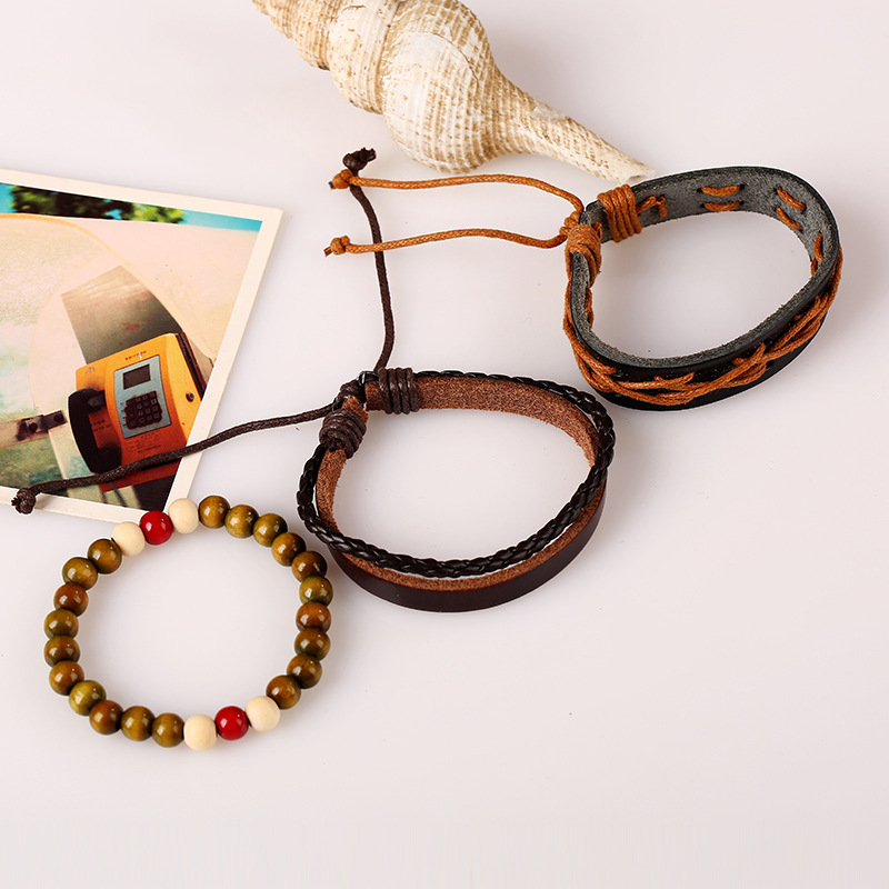 Simple Retro Woven Cowhide Bracelet Bracelet Leather Bracelet Multi-layer Suit Bracelet display picture 3