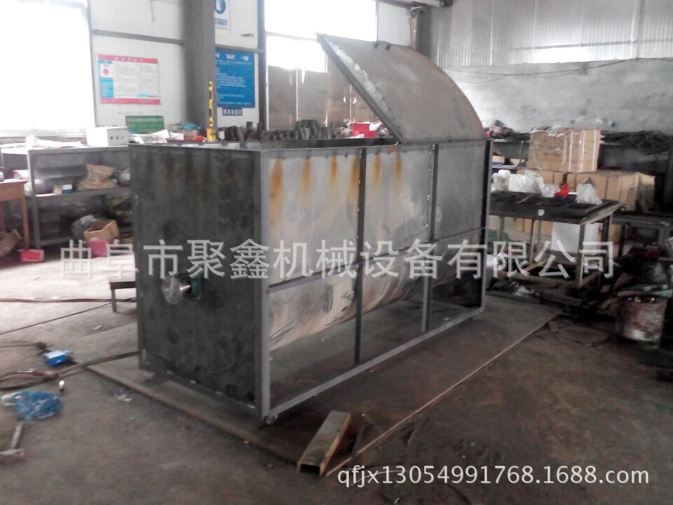 卧式饲料搅拌机价格