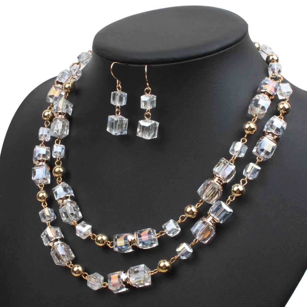 Fashion Crystal CZNecklaceGeometric (Transparent white)NHCT0186-Transparent white