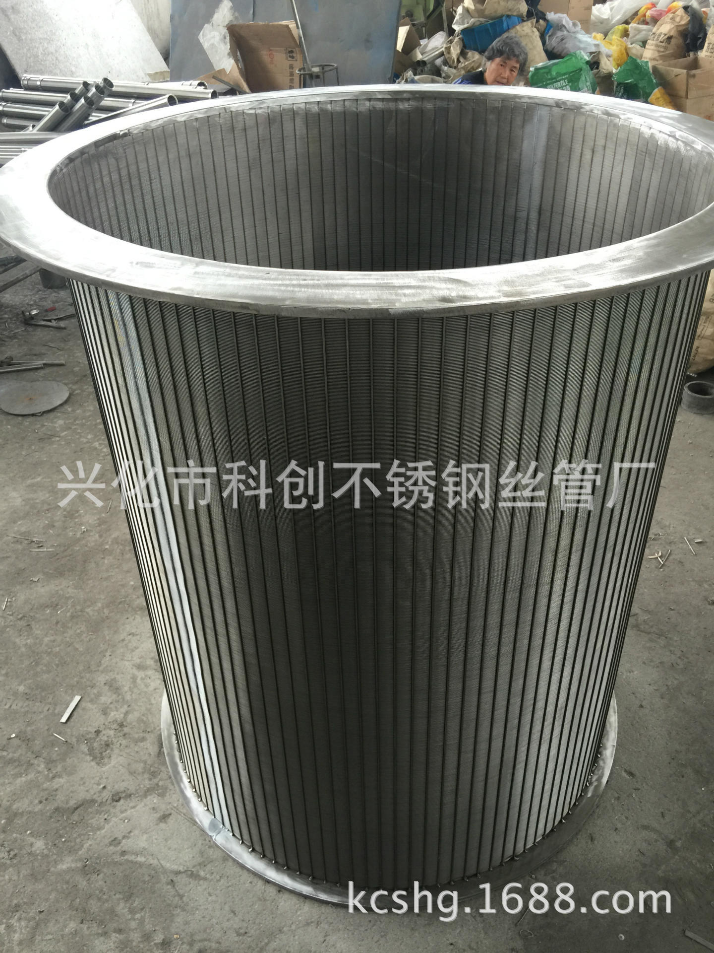 供应各种规格、材质不锈钢反卷筛管