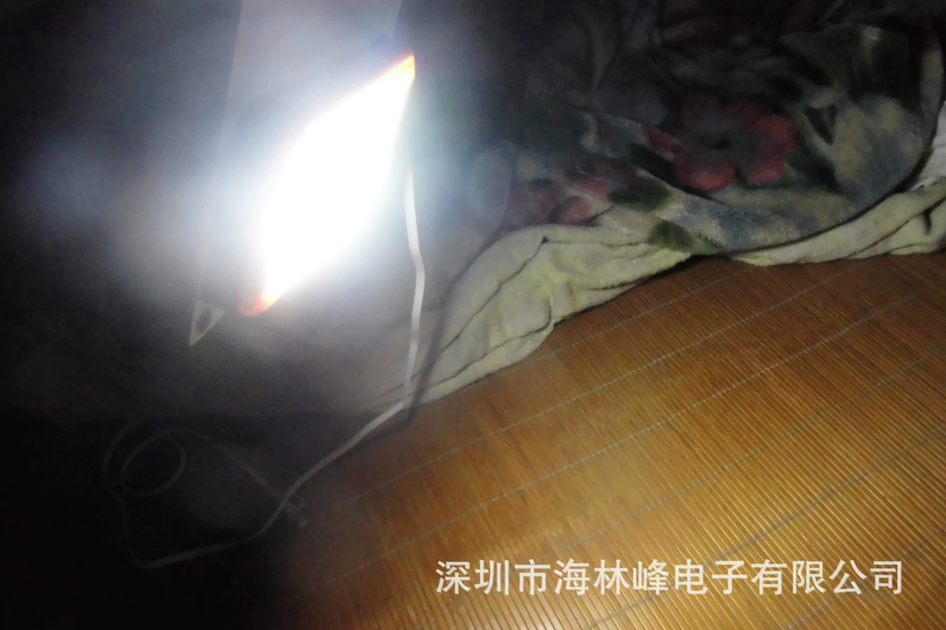 Mobile phone solar-powered for camping charging, charger