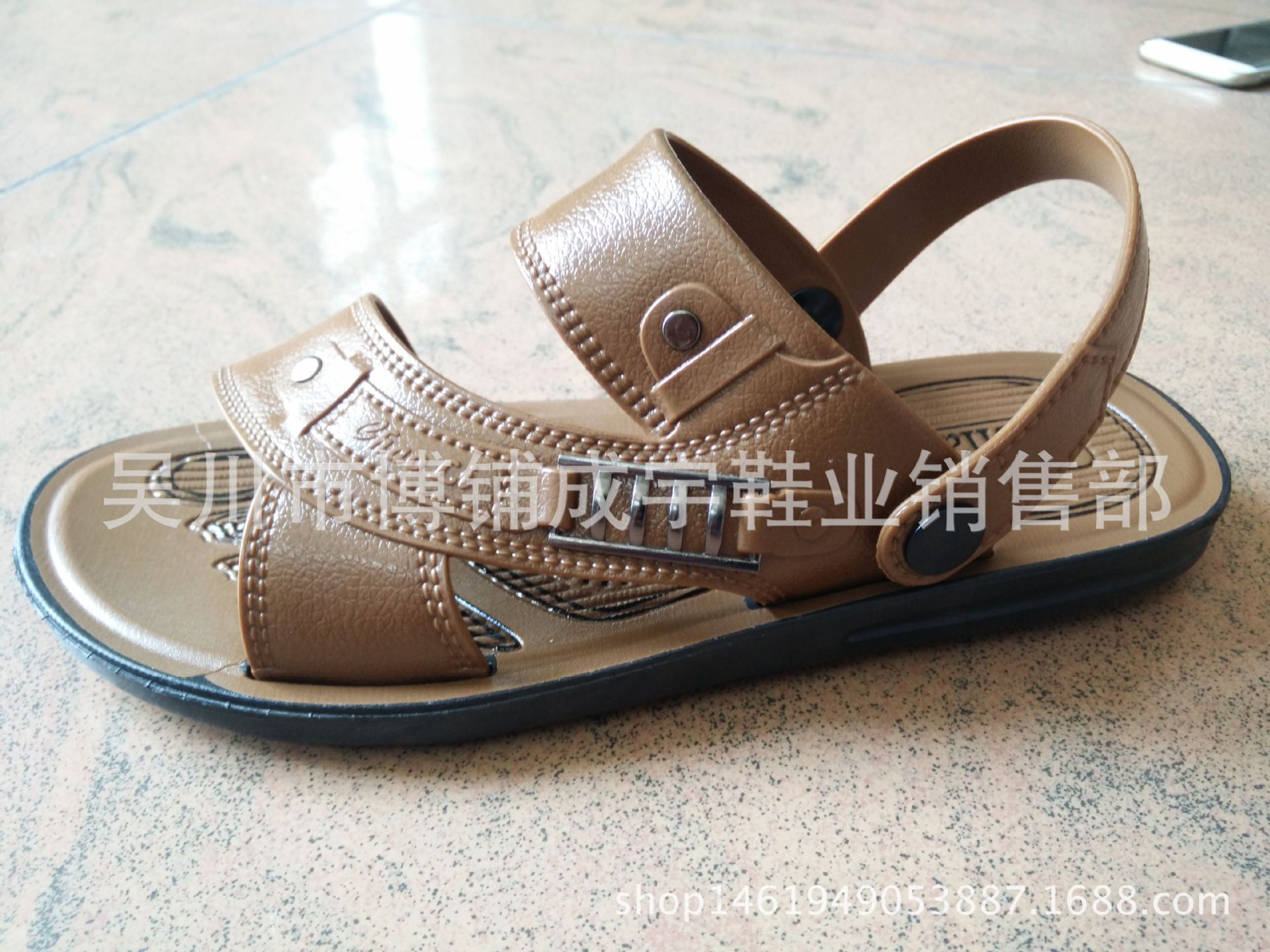 新款越南款两用时尚凉鞋沙滩凉鞋厂家直销地摊10元15元模|ru