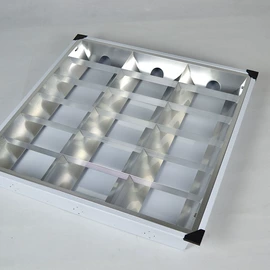 支架;灯盘;灯罩