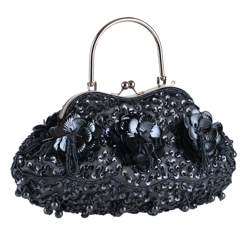 Vintage Traditional Craft Handmade Dinner Bag Exquisite Beaded Bag Women's Handbag display picture 14