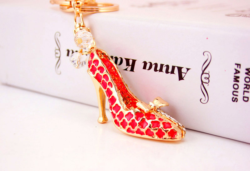 55g Weight Birthday Occasion Alloy, Metal Material Unisex Gender Pink, Red Color Korean  Creative Diamond-studded Crystal High Heels Car Keychain 9