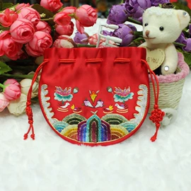 香包/香囊;布艺绣品;胸针