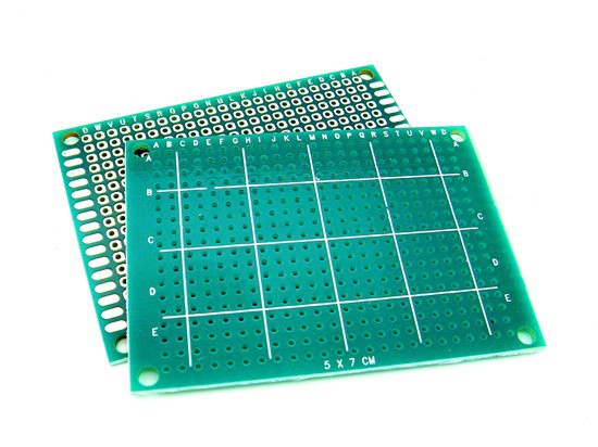 单面喷锡绿油玻纤万用板 PCB板 5x7cm 厚度1.6 万能板