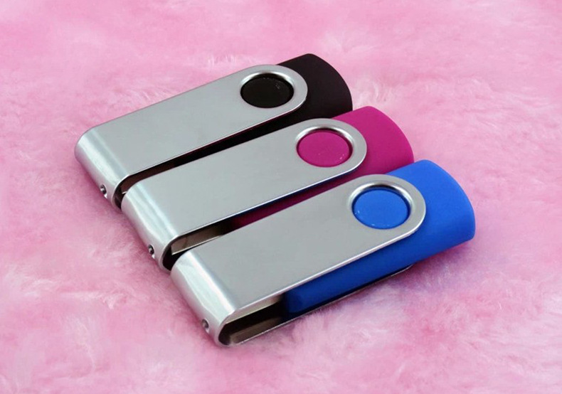 多彩旋转U盘-013