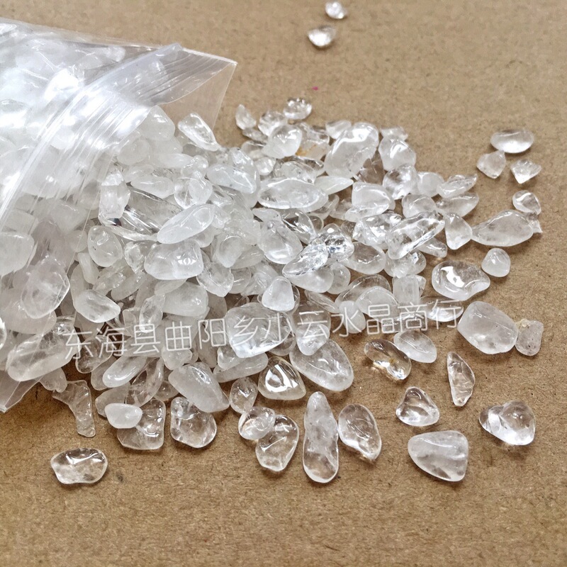 Natural white crystal gravel crystal ornaments for Buddha Crystal gravel factory direct wholesale 100 grams