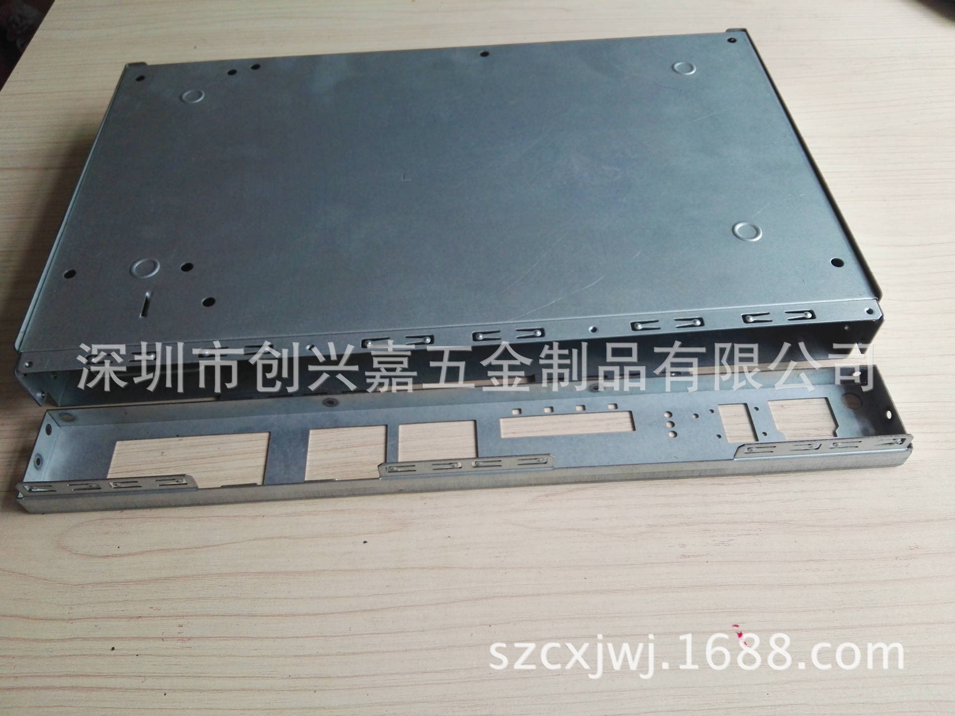 钣金件镀锌板加工 机箱设备外壳零部件加工 折弯焊接加工机箱外壳