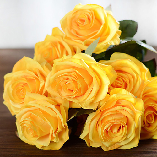 Factory direct sales Guangzhou artificial flowers wholesale 10 French roses wedding decoration home artificial flower ornaments