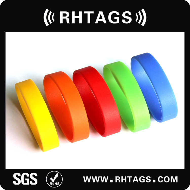 安防门禁硅胶腕带 rfid硅胶智能手环 桑拿中心专用 个性化