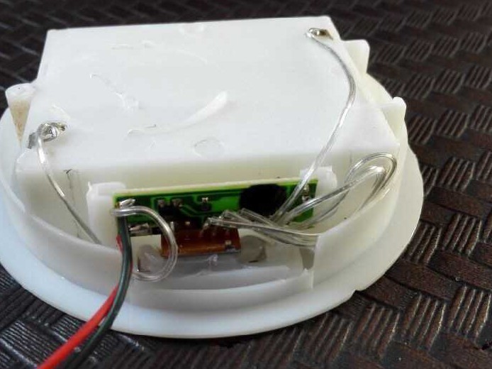 【辰锋】五号三节带盖电池盒 钮扣电池 电池盒厂家