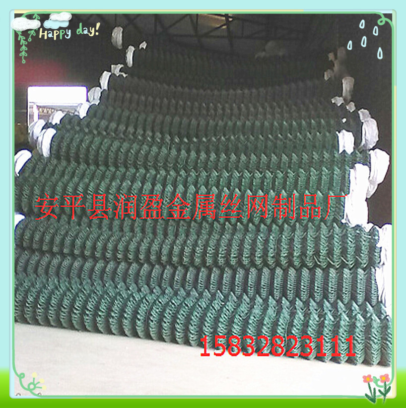 护栏网 勾花护栏网 润盈丝网厂家批发