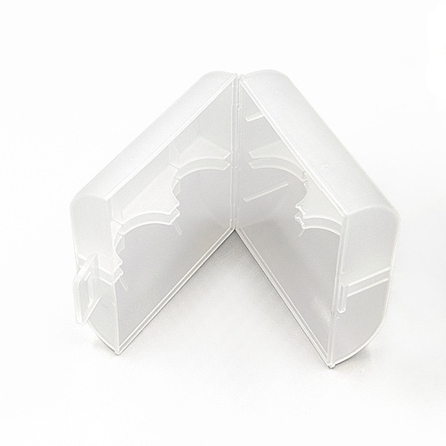 No. 1 and No. 2 battery box C/D type battery plastic storage box can hold 2 No. 1 or No. 2 batteries at a time