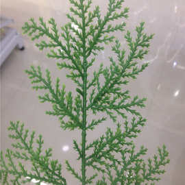 仿真植物 27*14厘米塑料带铁线松树枝叶片 机器工艺花树编织袋配