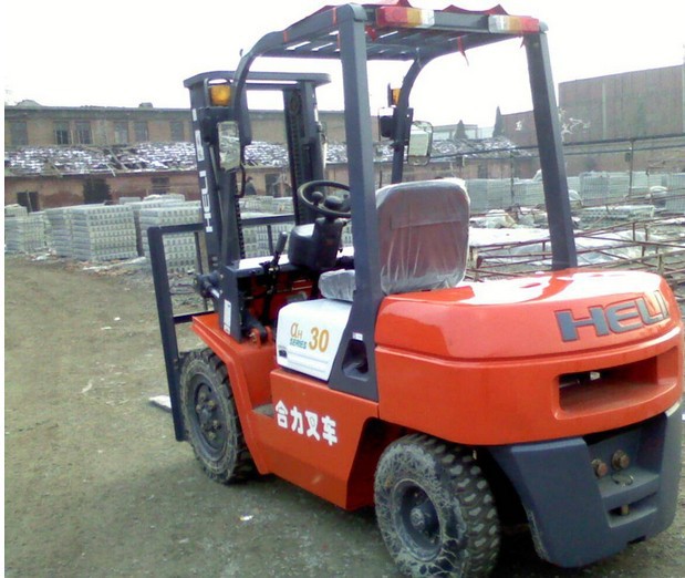 3吨叉车合力  漂亮