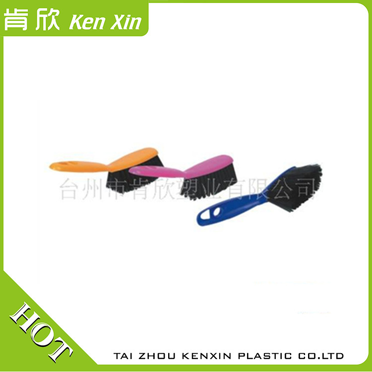 Factory direct KX-210 pet brush plastic coat and hat cleaning brush dust duster bed bottom dust brush wholesale