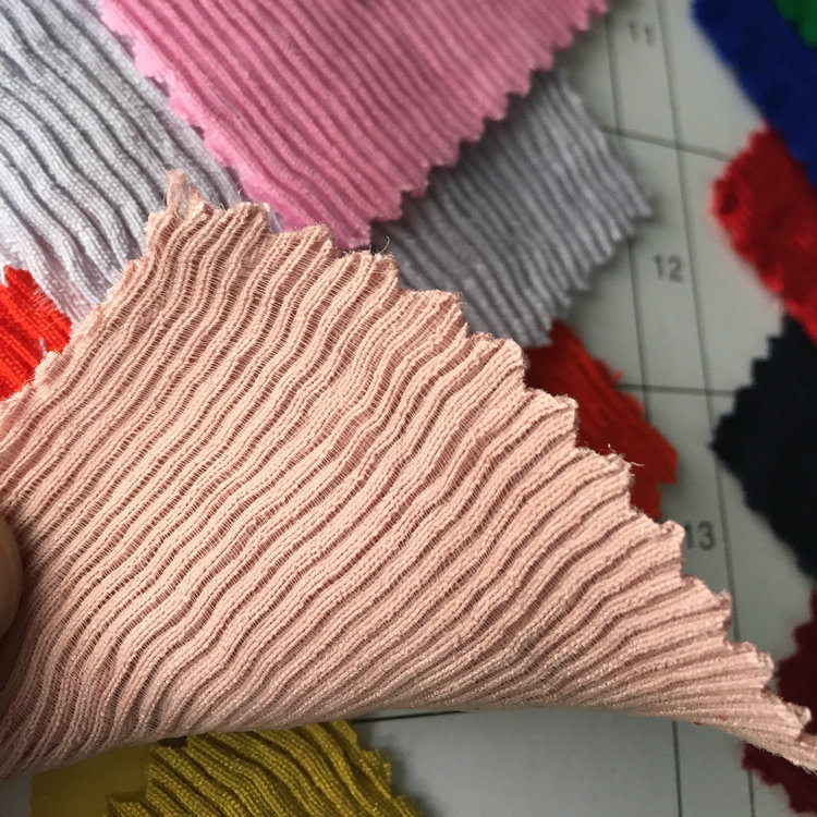 ZB-21  现货涤百折皱服装面料