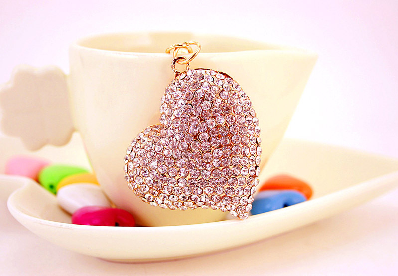 38g Weight Alloy, Metal Material Heart Pattern Unisex Gender White Color Kuxi Ornament White Rhinestone Peach Heart Car Key Ring Metal Pendant Women's Bag Accessories Couple Love Key Chain 3