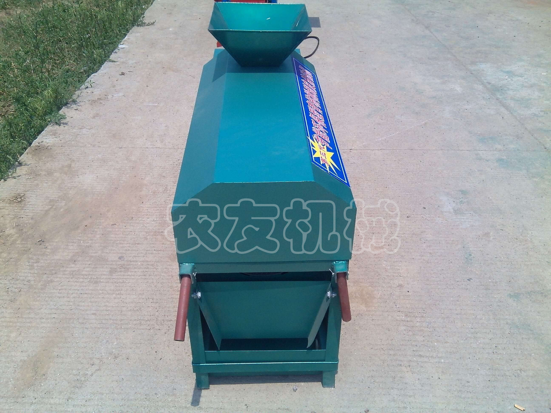 纸皮青核桃剥壳机价格 优质青核桃脱壳清洗机