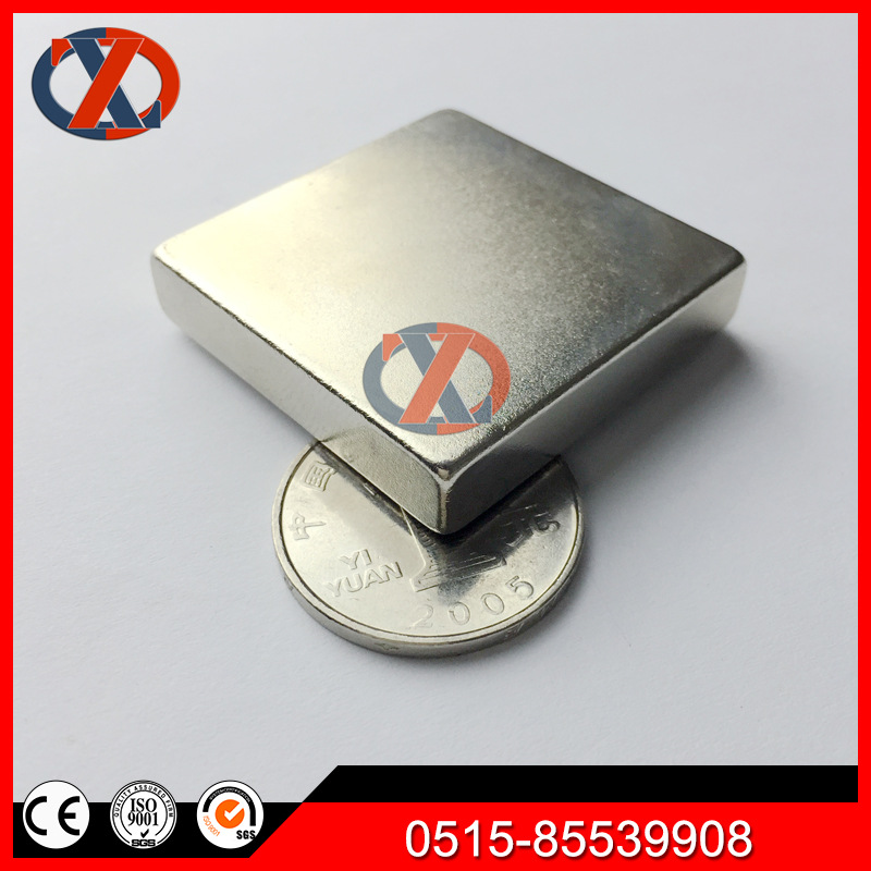 供应钕铁硼强力磁铁强磁方形吸铁石高强磁钢强磁F36x36x9mm