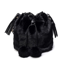 芙迦妮 2020新款毛毛女士包時尚豹紋毛絨毛毛包包單肩斜跨水桶包