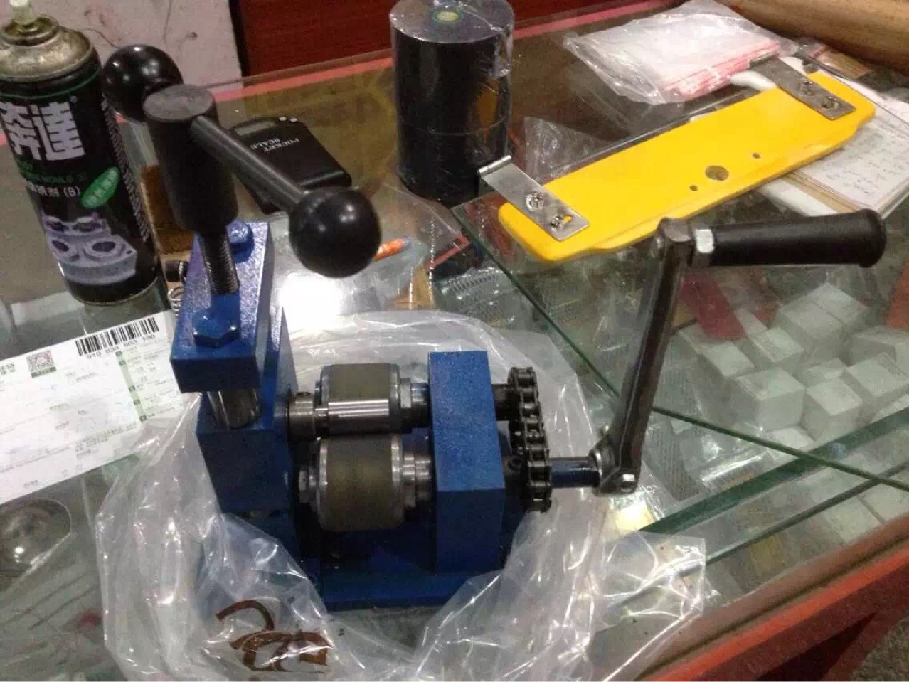 戒指压弯机，戒指卷圆机，戒指设备，首饰机械