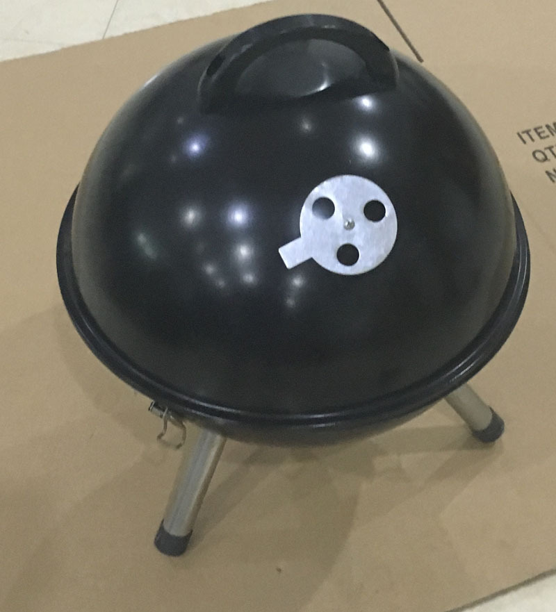 Suministro directo de fábrica estufa de fútbol negro al aire libre protección del medio ambiente sin humo estufa de barbacoa esférica