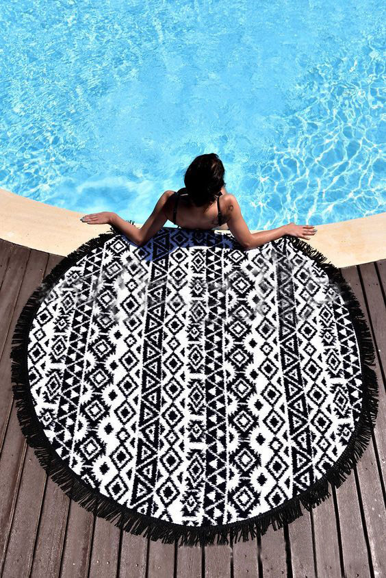 3134723589_906718743