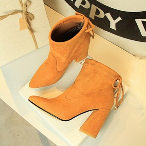 8798-3 short boots