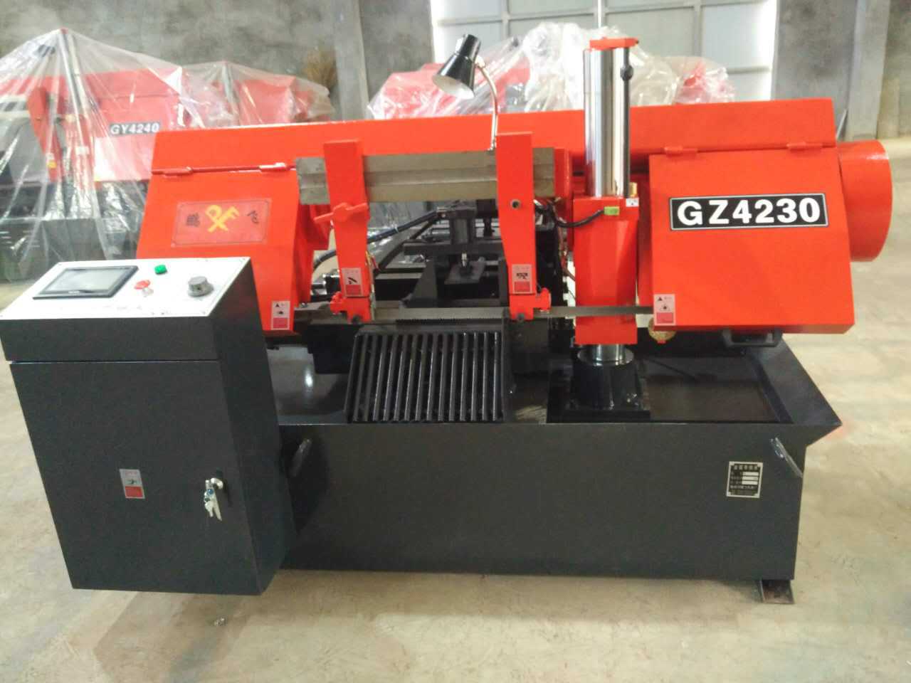 厂家推销 金属数控带锯床GZ4230卧式全自动带锯床自动切割角度 举报