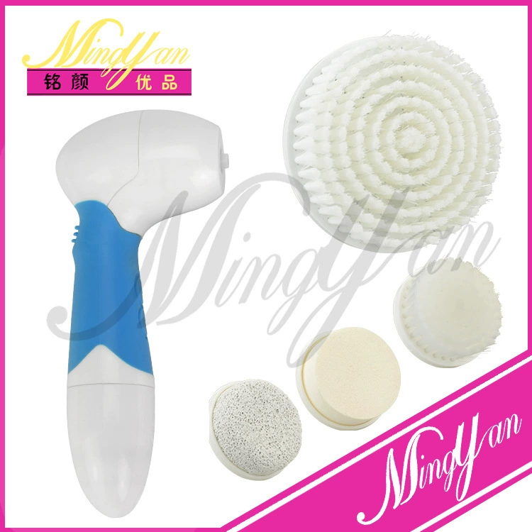 Cosmetic cleansing milk for face washing, pore cleansing