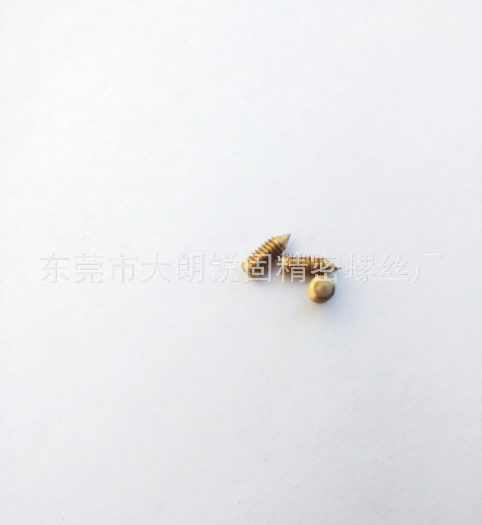 本厂专业生产直销各种材质；2*5非标紧定机米黄铜机米十字螺丝