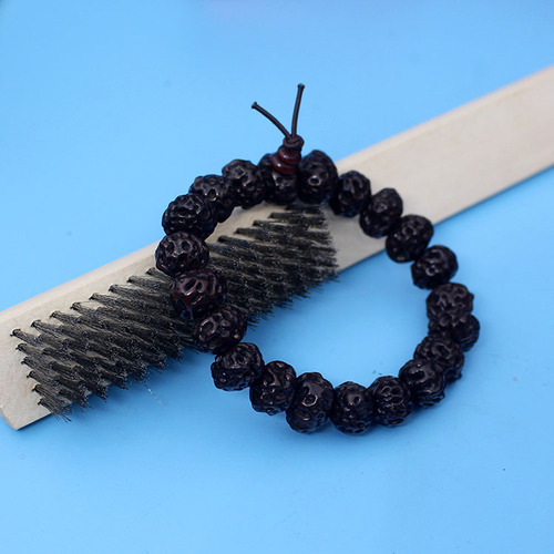 Wooden handle 6-row wire brush Wenwan wire brush wooden handle Rudraksha currency cleaning and decontamination