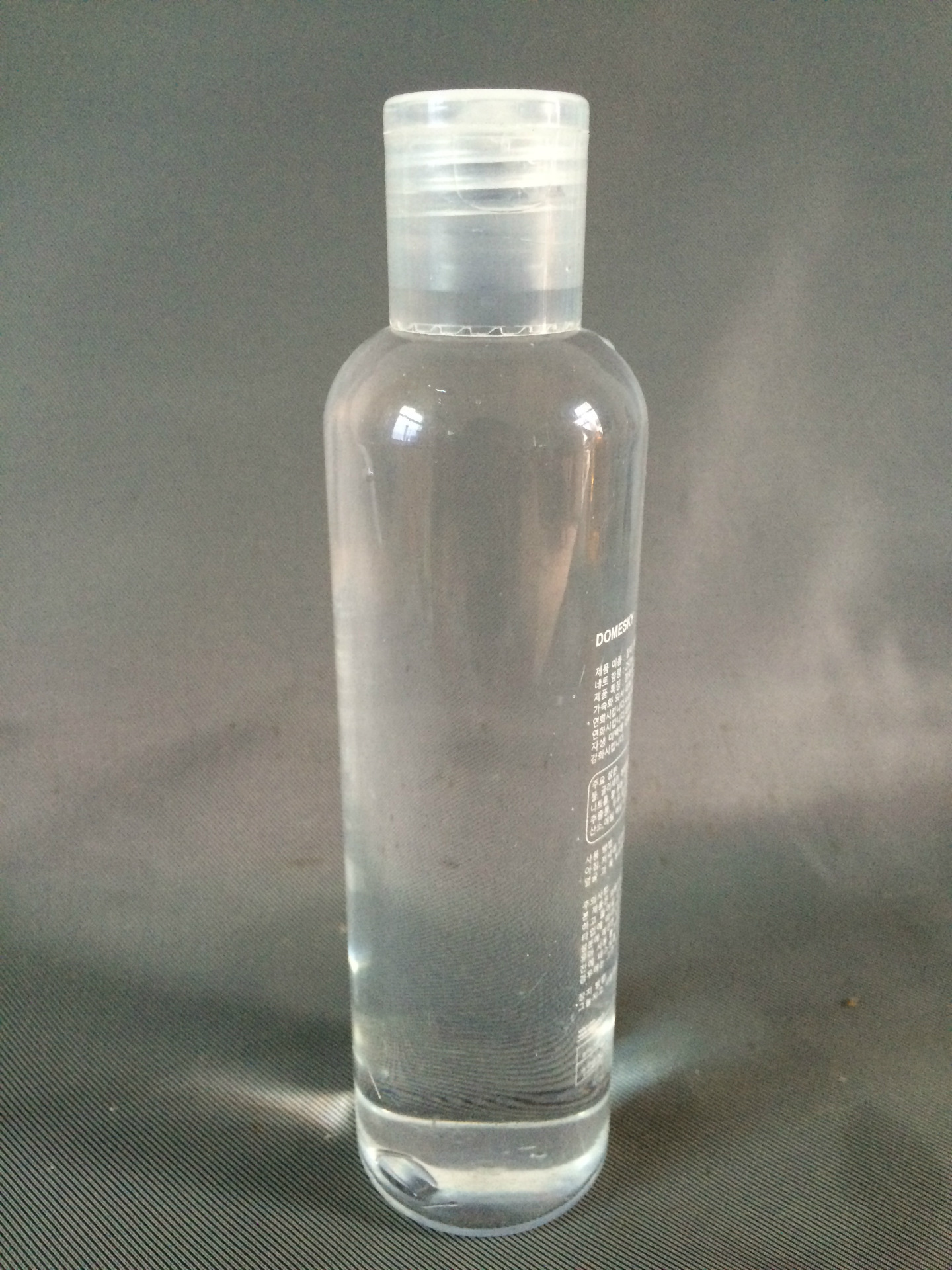 厂家供应250mlpet透明塑料洗发水瓶/沐浴露瓶，可！